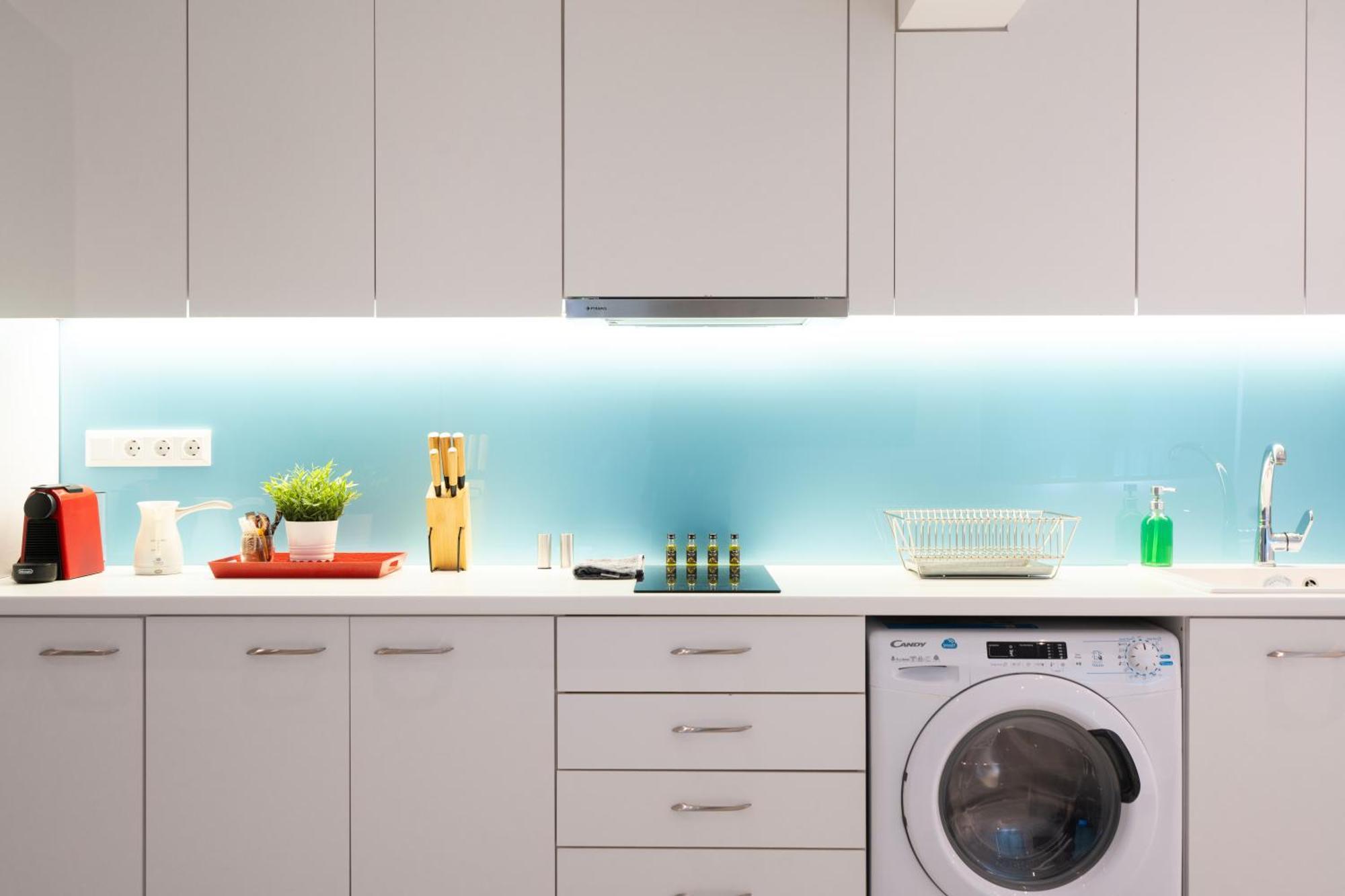 Cute And Convenient Studio In Athens Center Экстерьер фото