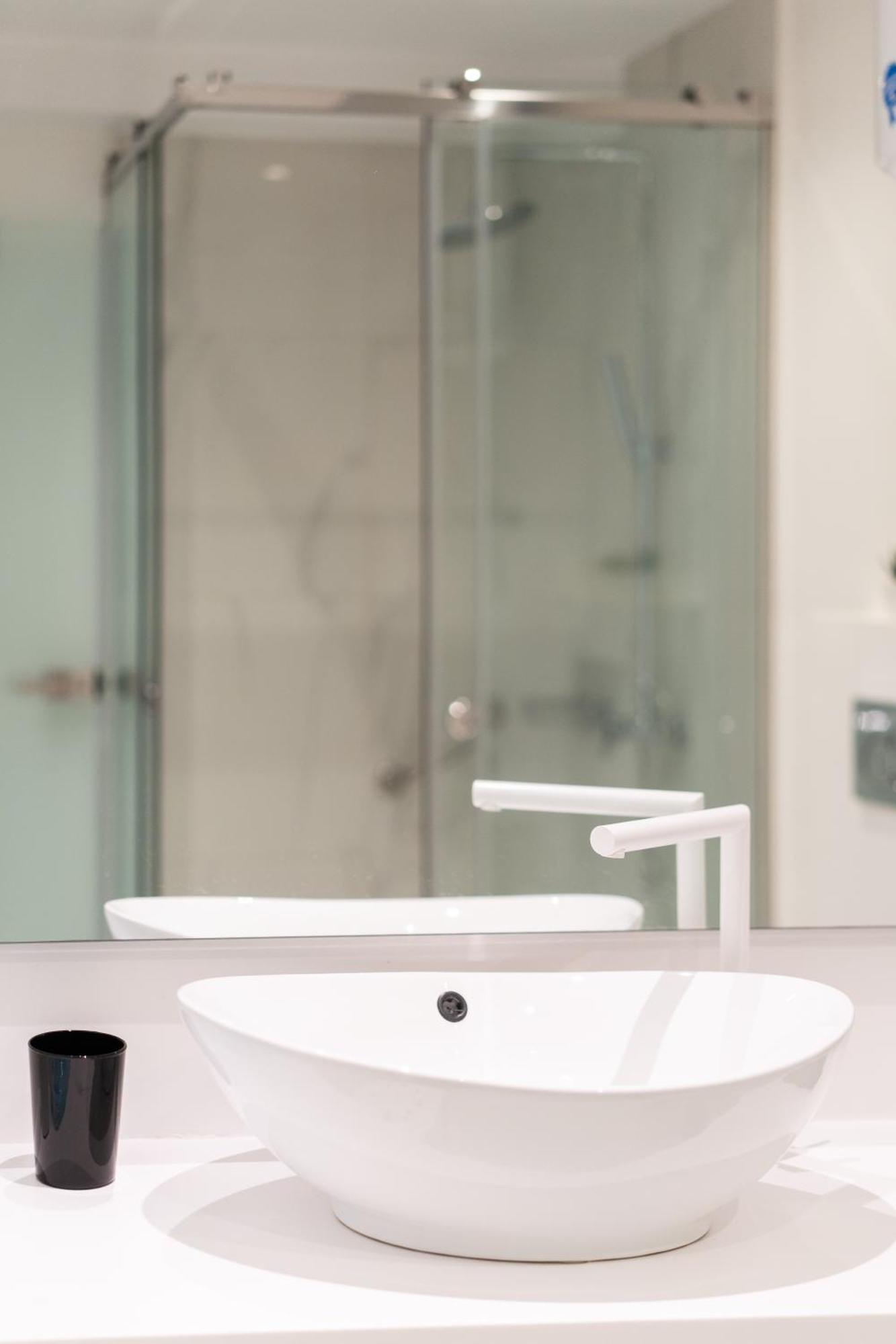 Cute And Convenient Studio In Athens Center Экстерьер фото